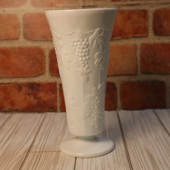 Westmoreland Accents Westmoreland Tall White Milk Glass Grape Panel